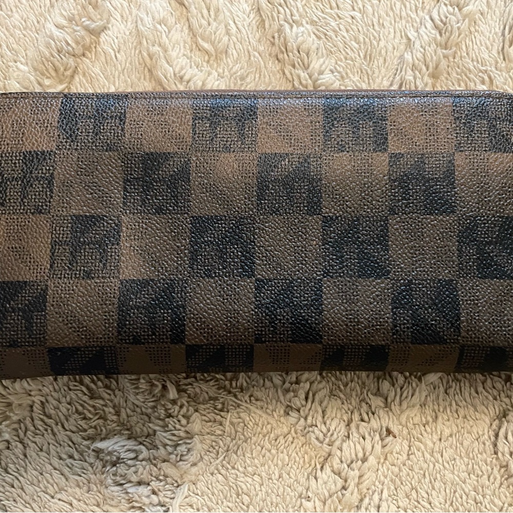 Michael Kors Long Wallet with Gold Accents - Picture 2 of 5